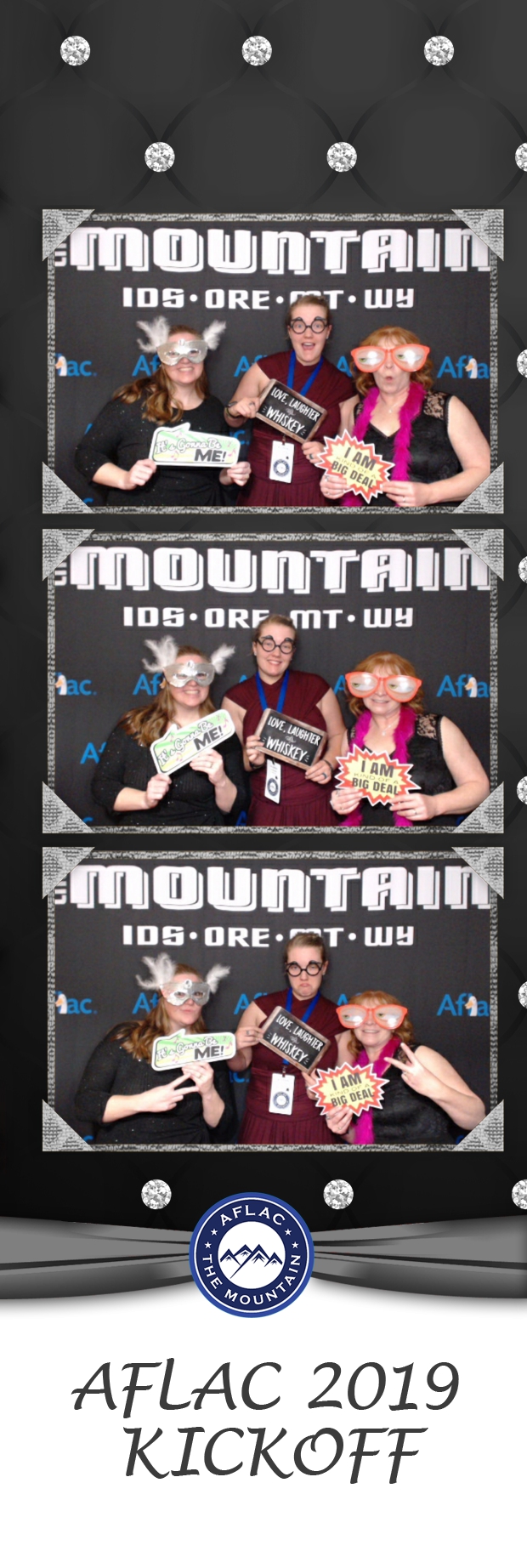 AFLAC 2019 KICKOFF | View more photos from the event at gallery.photoboothbillings.com/u/PhotoBoothBillings/AFLAC-2019-KICKOFF